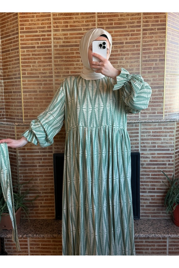 فستان فيسكوز منقوش بأوراق الشجر - 2