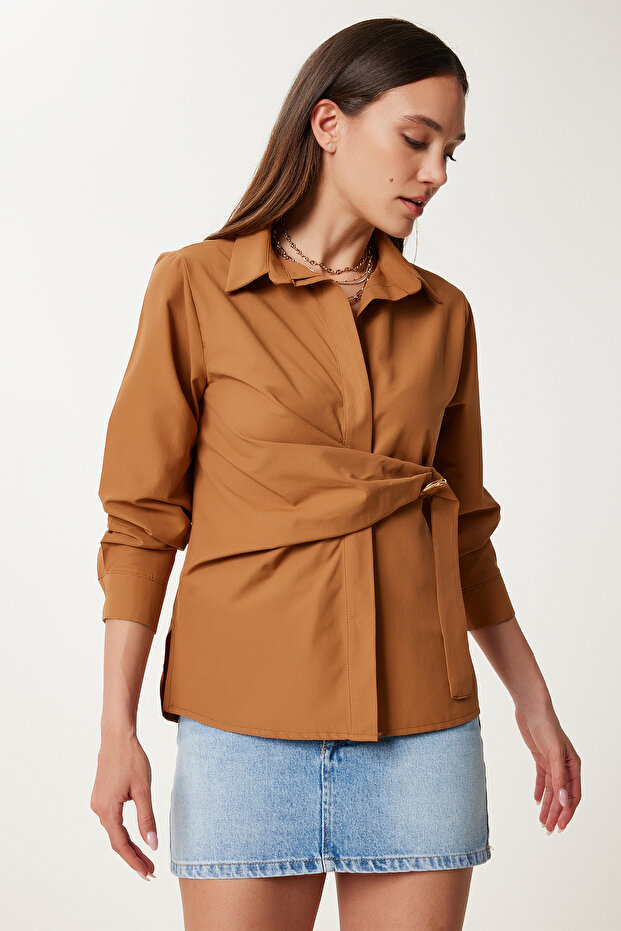 Women's Tan Gold Appliqued Poplin Shirt Us00975