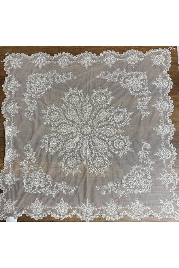 Masa Örtüsü 1 Adet - 1