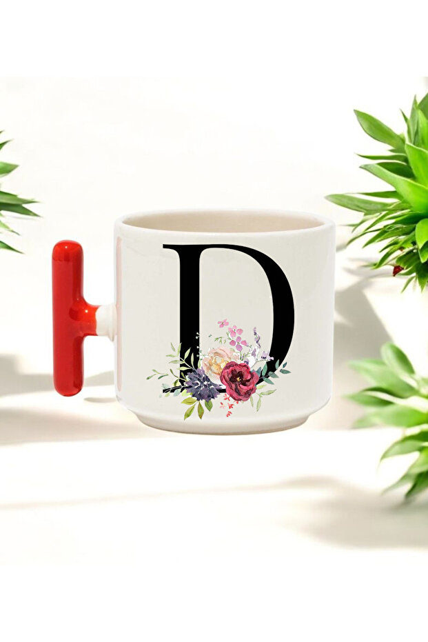 كوب سيراميك مطبوع بتصميم حرف D ومقبض على شكل حرف T باللون الأحمر سعة 250 مل