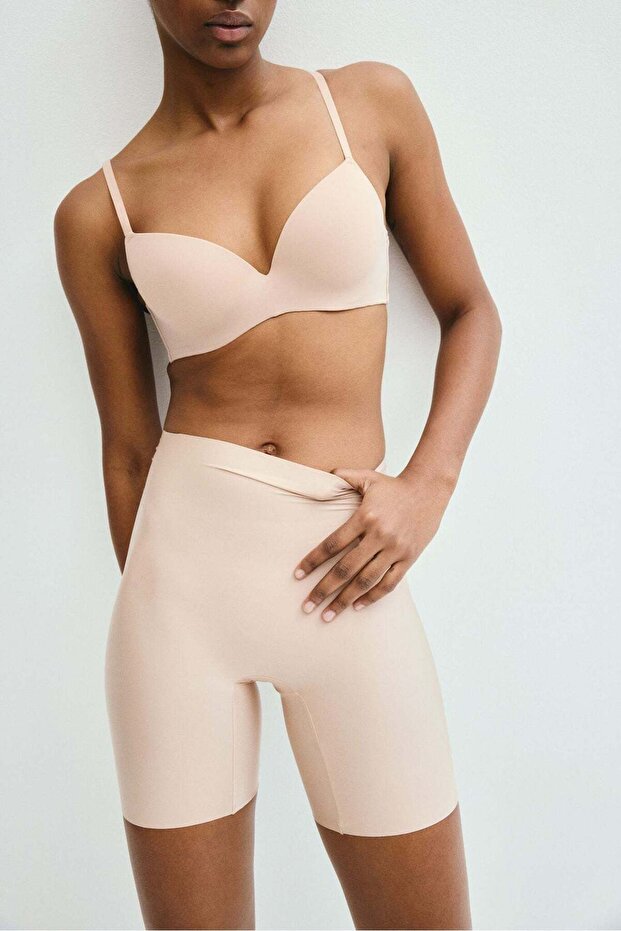 قطعتان من الشورتات الخفيفة لتشكيل الجسم - 4