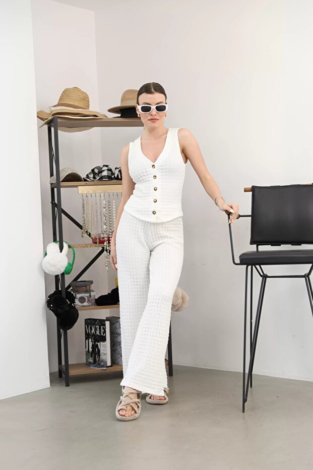 Women's White Seersucker Buttoned Vest and Wide Leg Pants Set – Modern, Stylish and Comfortable 4707