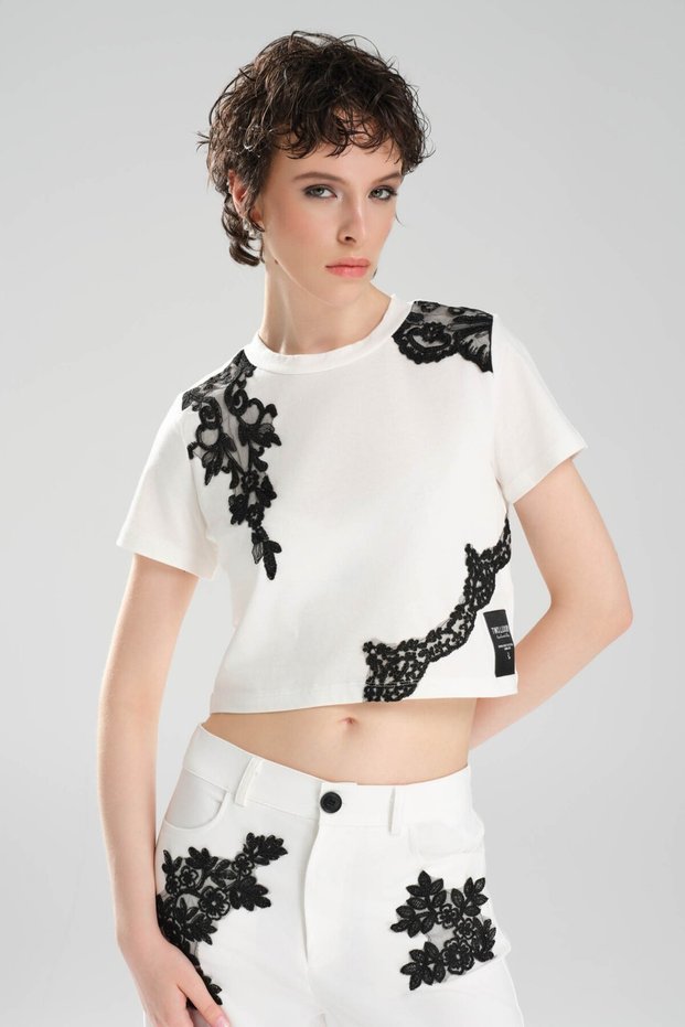 Women's Lace Appliqued Design Crop T-Shirt