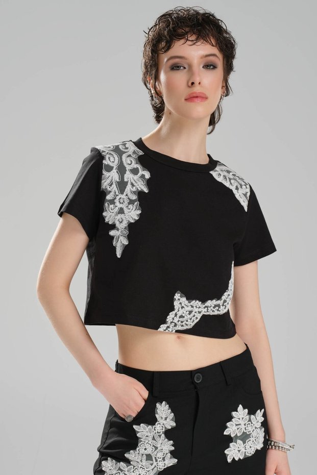 Women's Lace Appliqued Design Crop T-Shirt