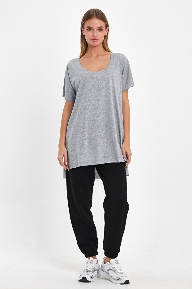 Kadın V Yaka Yırtmaçlı Oversize Basic Tişört - 1