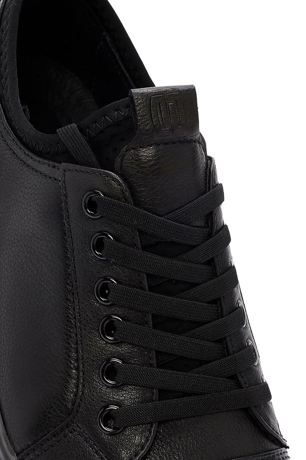 Erkek Siyah Kalın Tabanlı Bağcıklı Deri Sneaker 25SFD691418 - 8