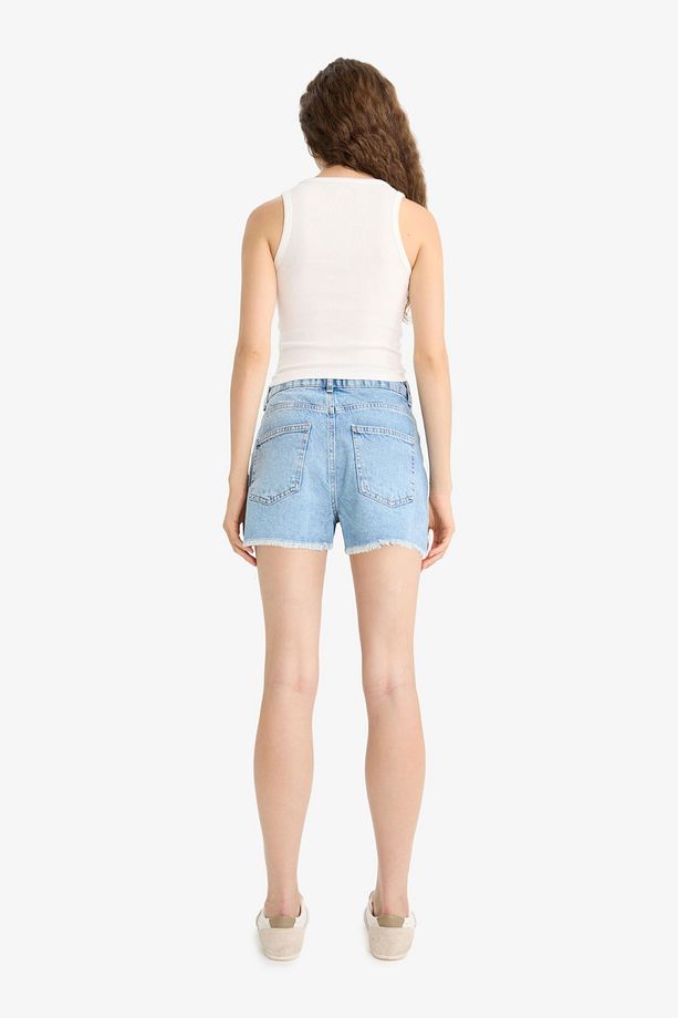 Yüksek Bel Paça Ucu Kesik Jean Şort E0504AX25SM - 4