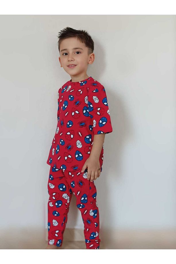 Örümcek Adam Desenli Çocuk Pijama Takımı - 1