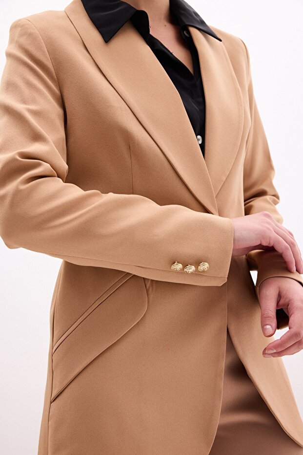 جاكيت طويل بتفاصيل أزرار - جملي - 6