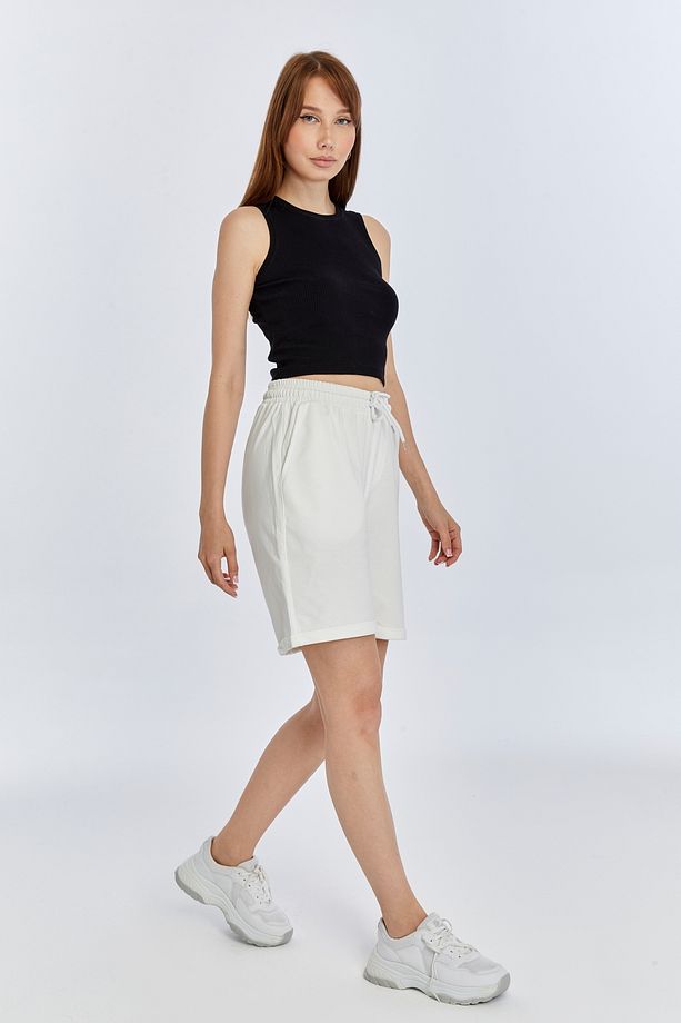 Kadın Oversize Yumuşak Dokulu Şort Modal Karışımlı Katlamalı Paça - 4