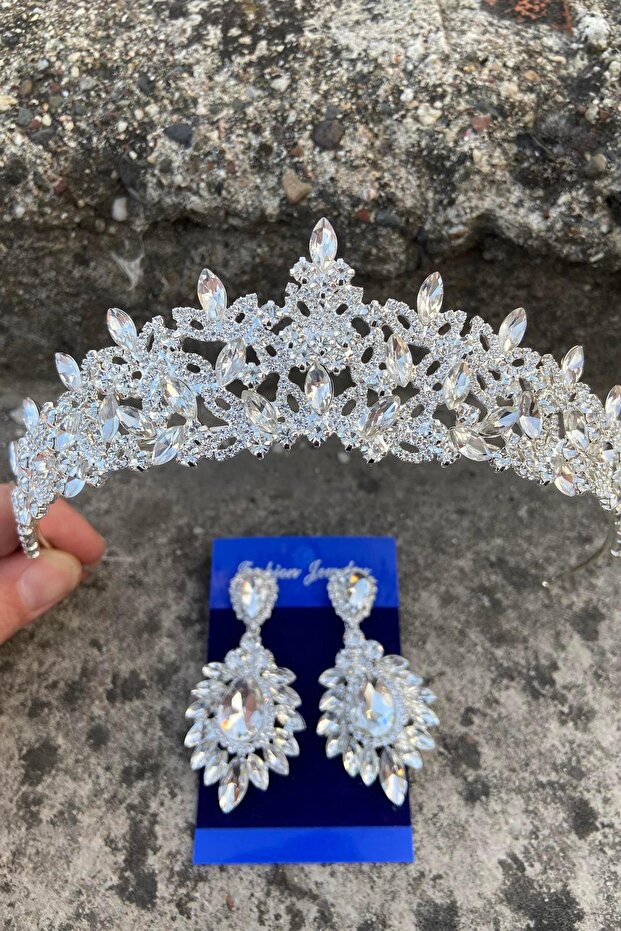 Clara Silver Bridal Henna Crown Special Occasion Accessory Women's Crown and Wide Shuttle Earring Set