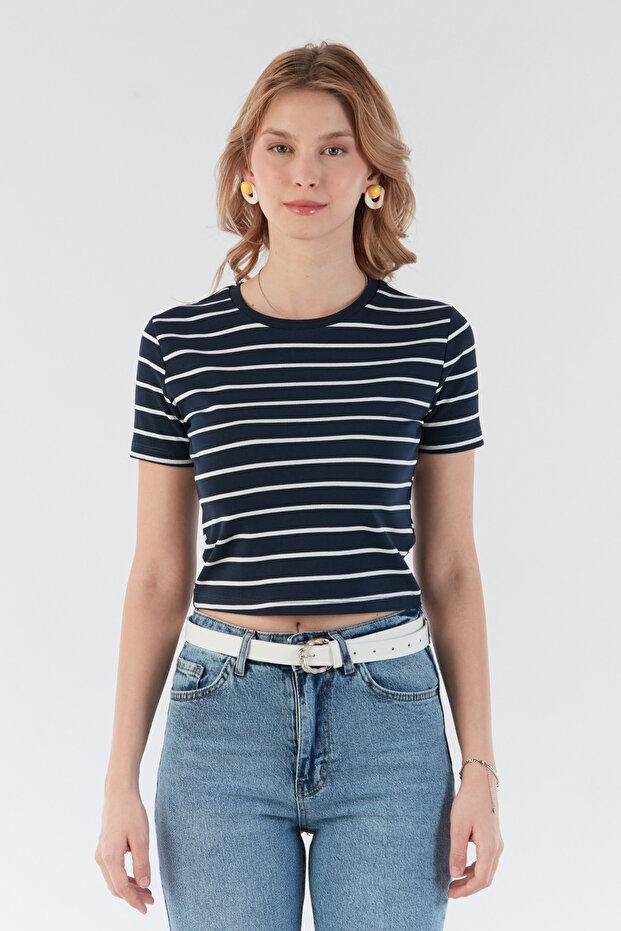 Basic Çizgili Crop Tişört - 6