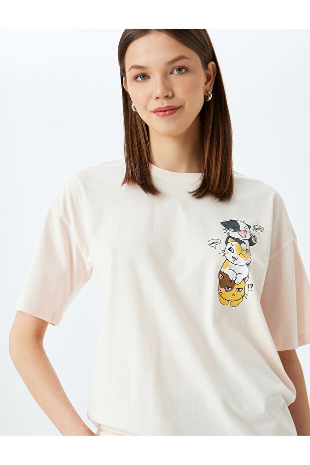 Cat Printed Crew Neck Short Sleeve Comfortable Fit T-Shirt