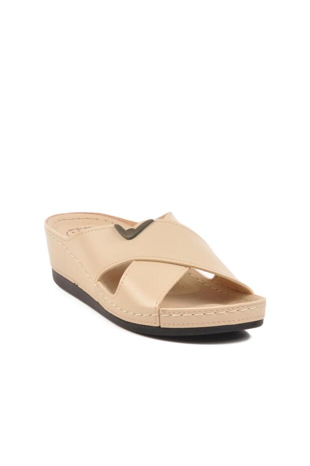 Beige Women's Slippers Bento 15.047 Z