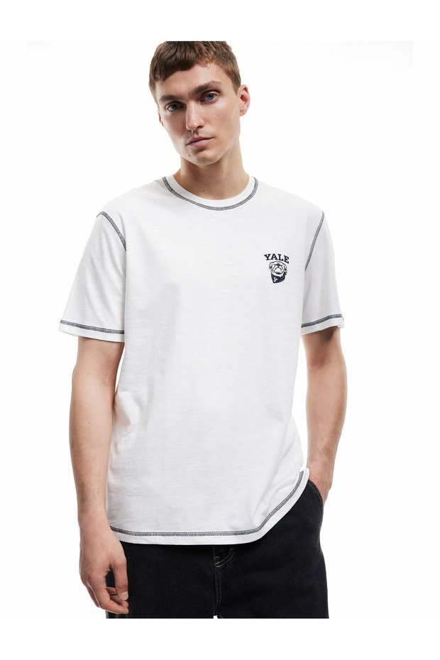 Short Sleeve Cotton Regular Fit Stitching Detail Crew Neck Printed Licensed Yale T-Shirt