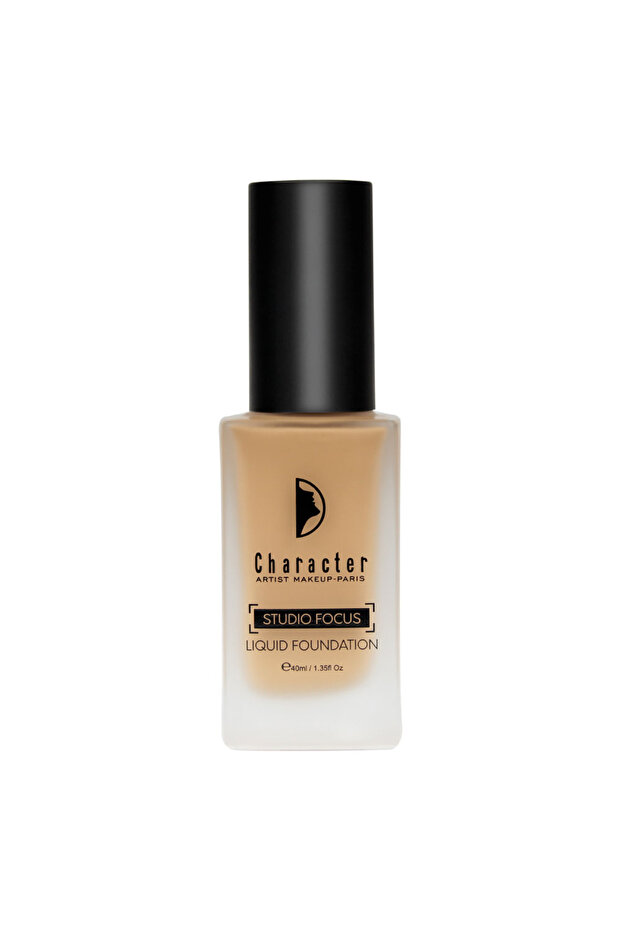 Studio Focus Liquid Foundation - 3