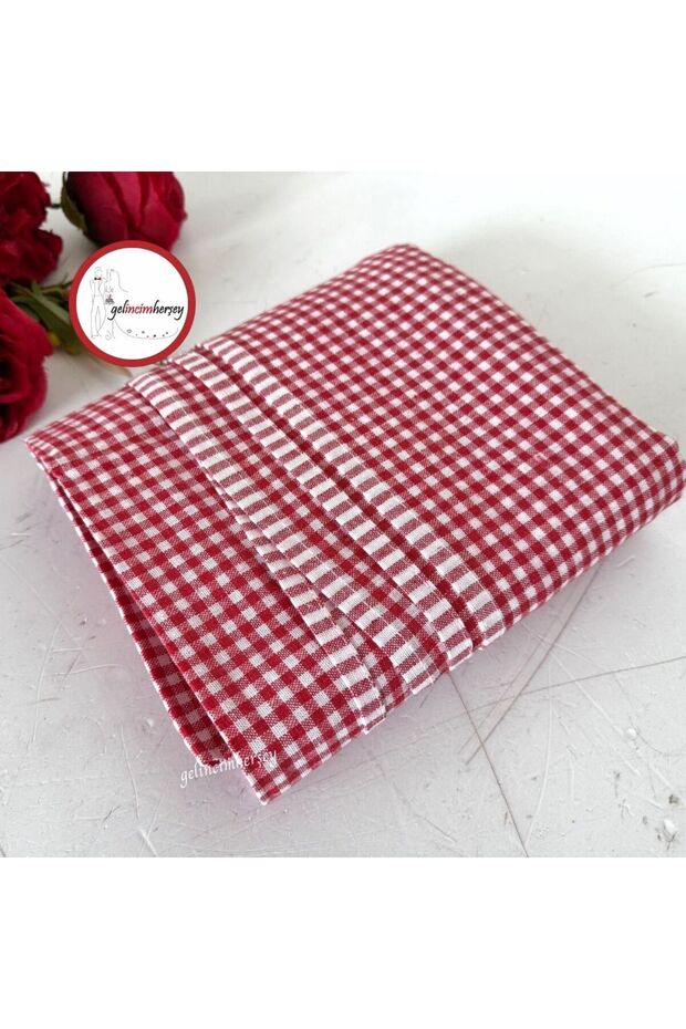 Gingham Tablecloth - 3