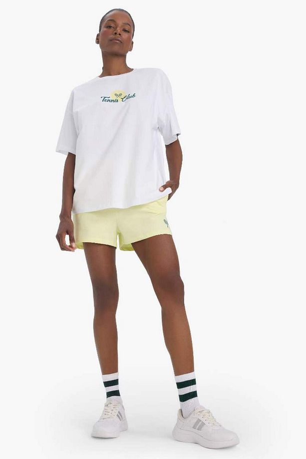 Yeni Sezon DeFactoFit Standart Fit Sporcu Kısa Paça Şort - 3