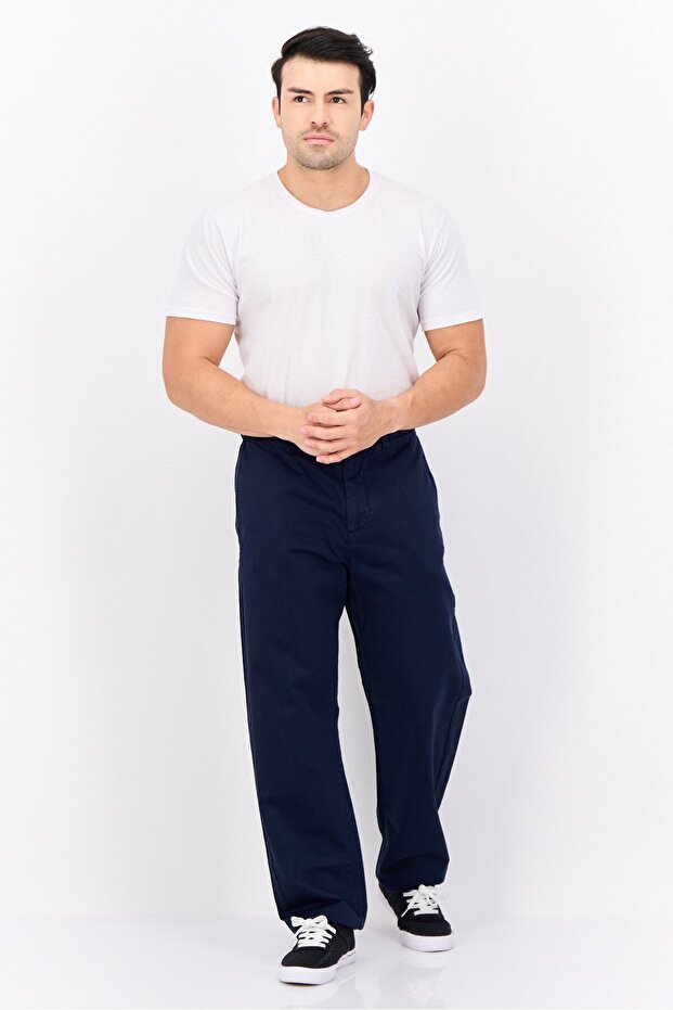 Men Regular Fit Solid Chino Pants, Navy - 2