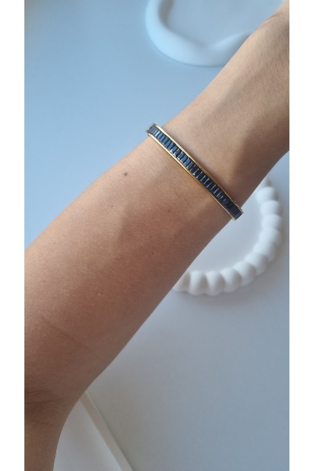 Vip Stainless Steel Gold Handcuff Bracelet