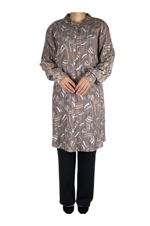 Women's Button Front Collar Shirt with Sleeve Cuffs
