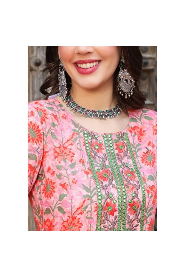 Hint Nakışlı Elbise - 2