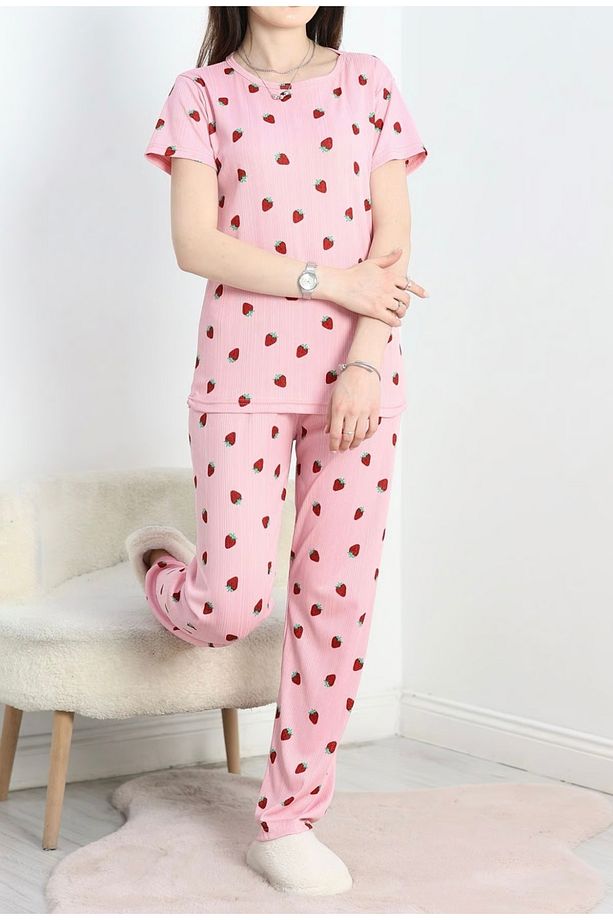 Çilek desenli pijama takımı - 2