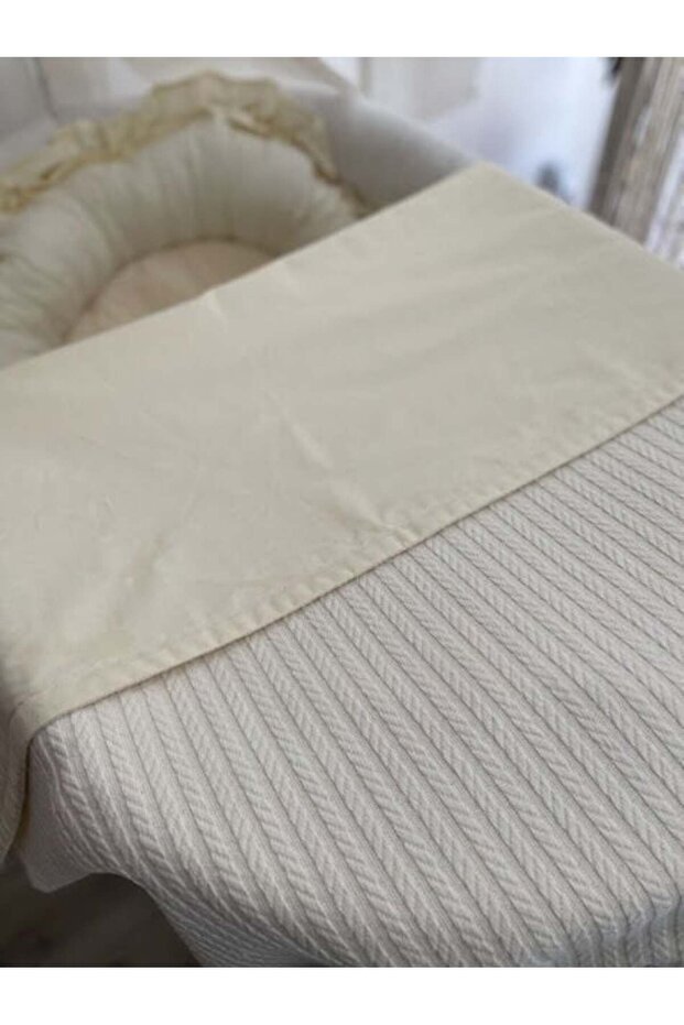 Cream Knitted Cream Poplin Pique