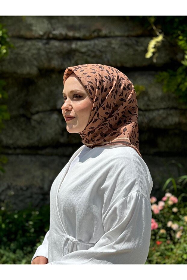 وشاح نسائي من القطن بنقشة ملونة ناعمة