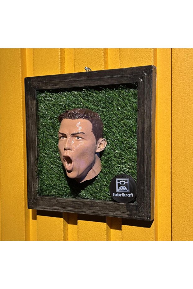 C.RONALDO 3D TABLO FİGÜR - 2