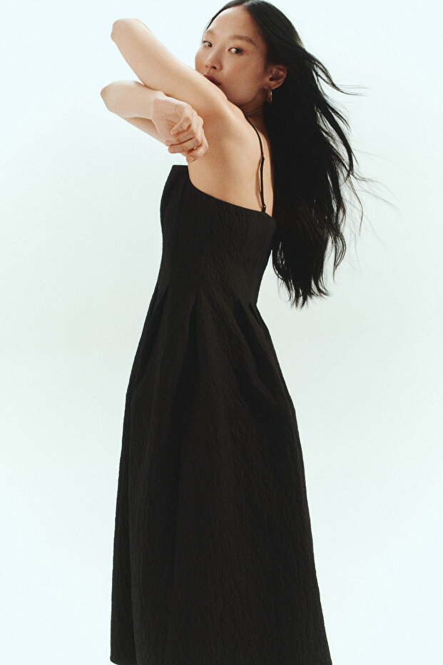 Jakarlı Dokuma Elbise - 1