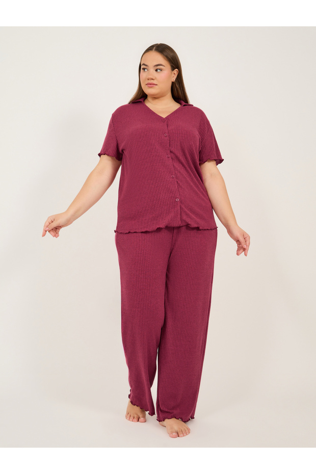 Plus Size Rib Knit V-Neck T-Shirt and Pyjama Set