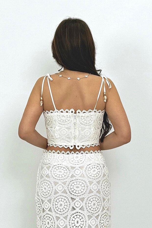 Askılı güpür bluz - 4