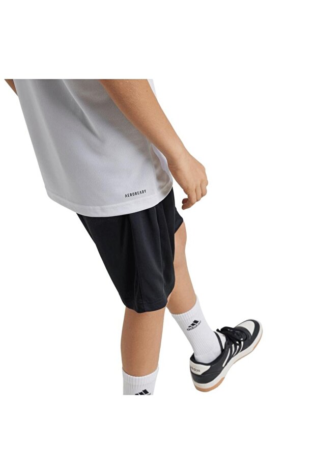 Dětské tričko Train Essentials Logo Regular Fit - 4