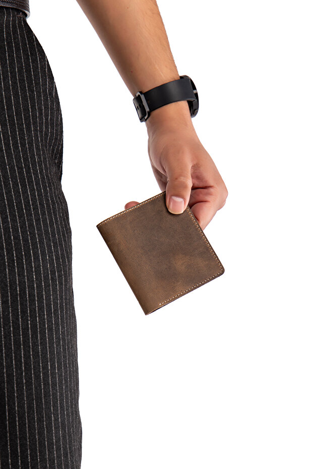 Fargo Genuine Real Leather Sand Wallet with Coin Compartment Card Holder and Magnet Closure
