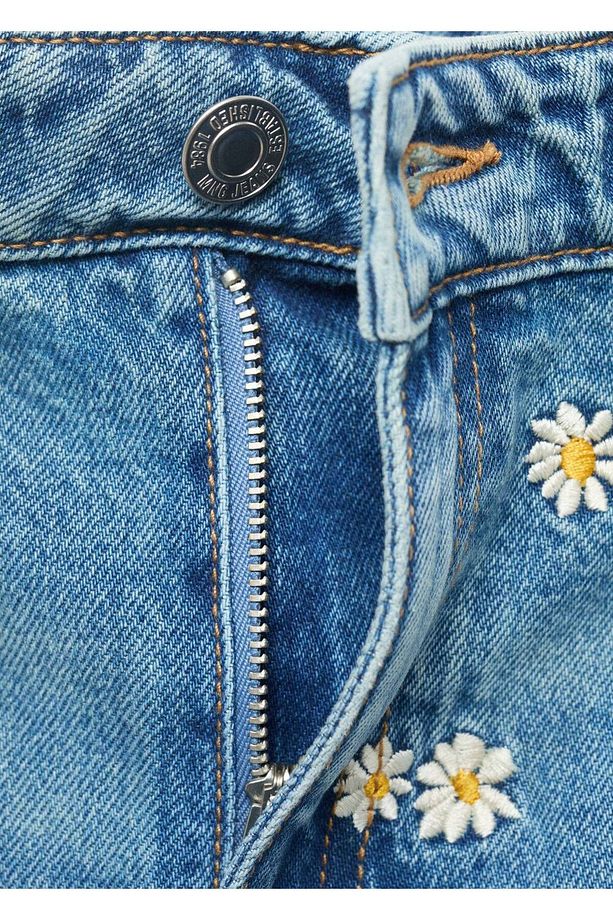 Çiçek Işlemeli Denim Bermuda Şort - 6