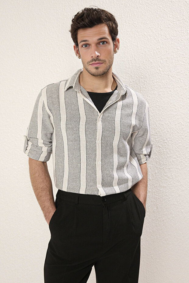 Siyah Regular Fit Düşük Omuz Çizgili Etamin Dokulu Yazlık Gömlek TMNSS25GO00029 - 2