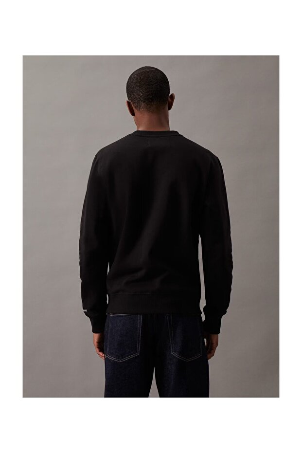 CK ESSENTIAL REG CN - 2