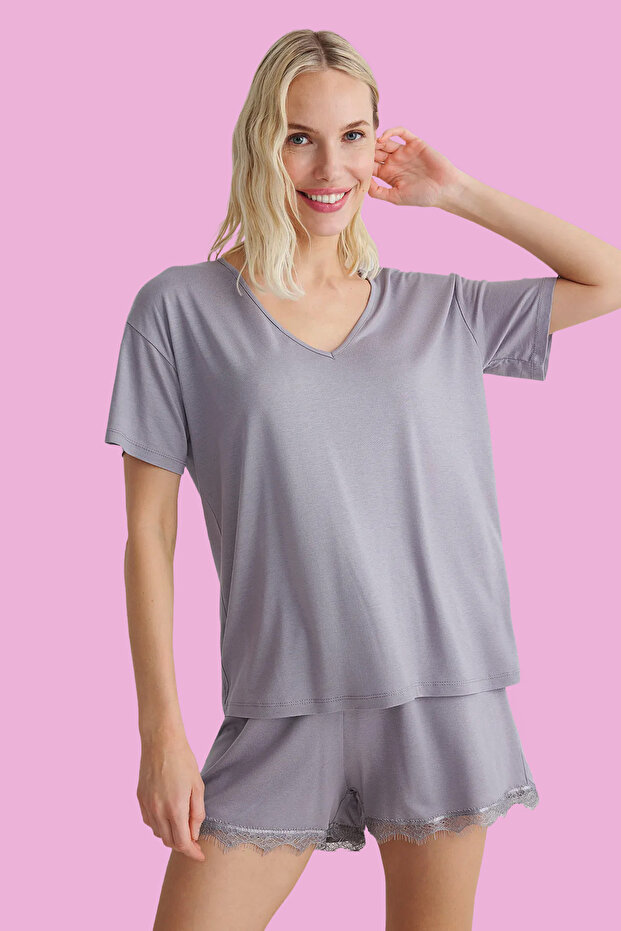 Gri Dantel ve Bağlama Detaylı Şortlu Örme Pijama Takımı THMSS25PT00012 - 1