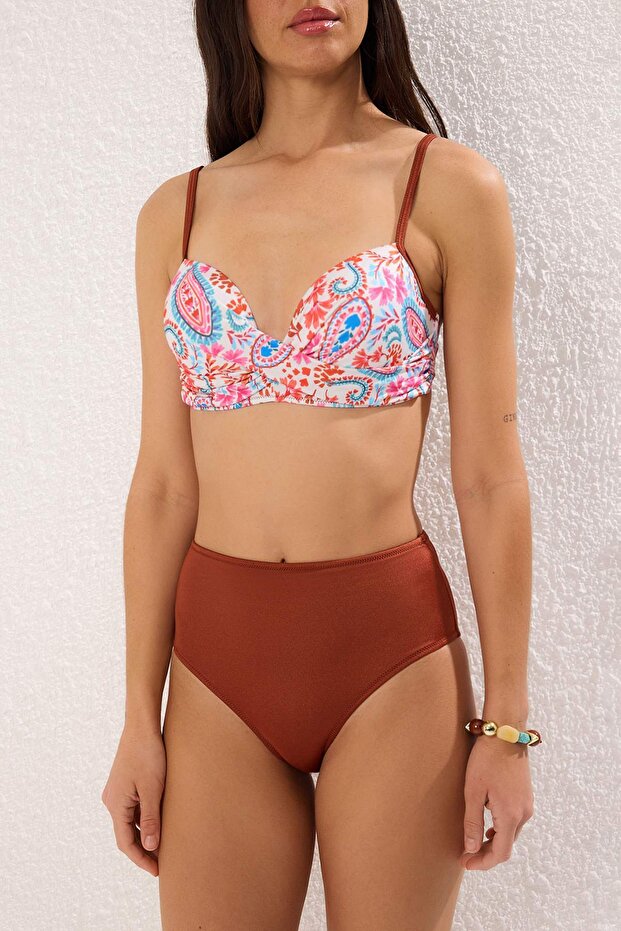 Çiçek Desenli Balconette Kaplı Regular Yüksek Bel Bikini Takımı TBESS25BT00124 - 3