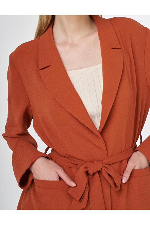 معطف بحزام - 7