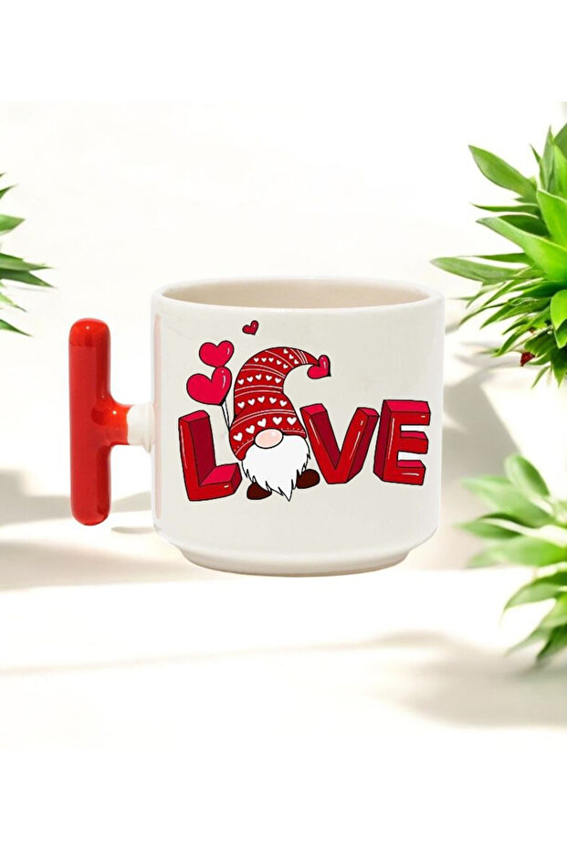 كوب سيراميك مطبوع باللون الأحمر بمقبض على شكل حرف T من تصميم Love سعة 250 مل