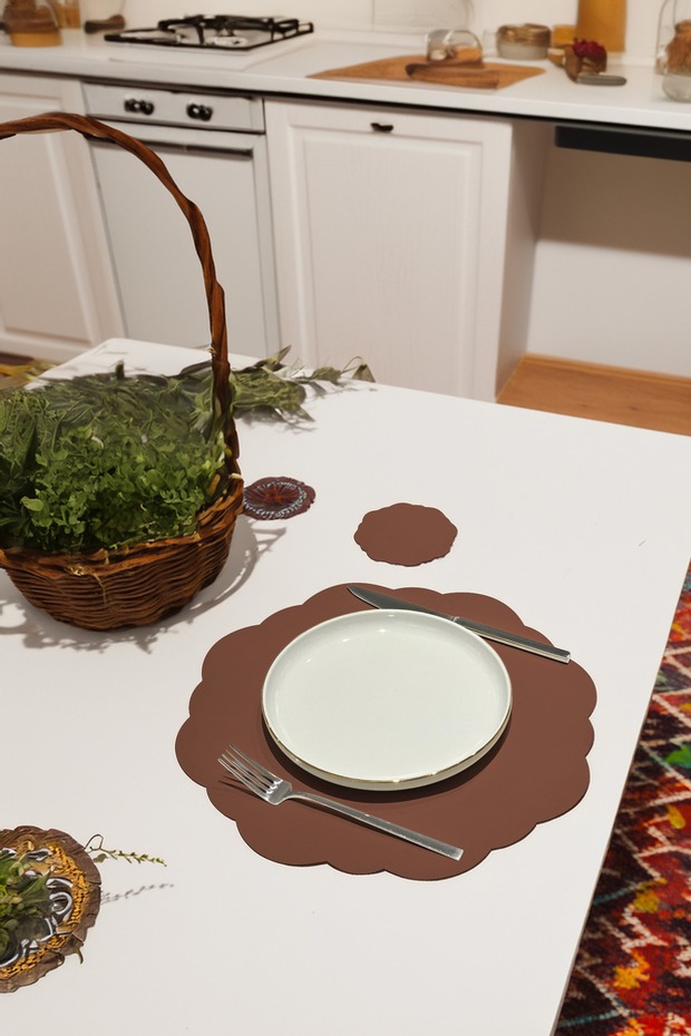 Ellipse Faux Leather Wave Cut American Service Supla 4 Piece Placemats for 2 People - Tile