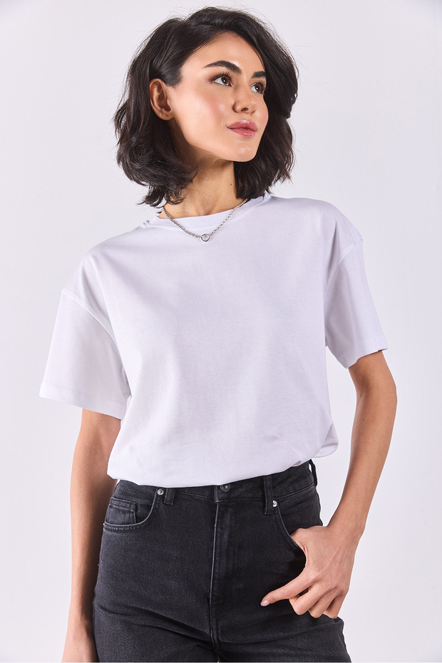 Bisiklet Yaka Oversize Rahat Kalıp Basic Tişört - BEYAZ - 9