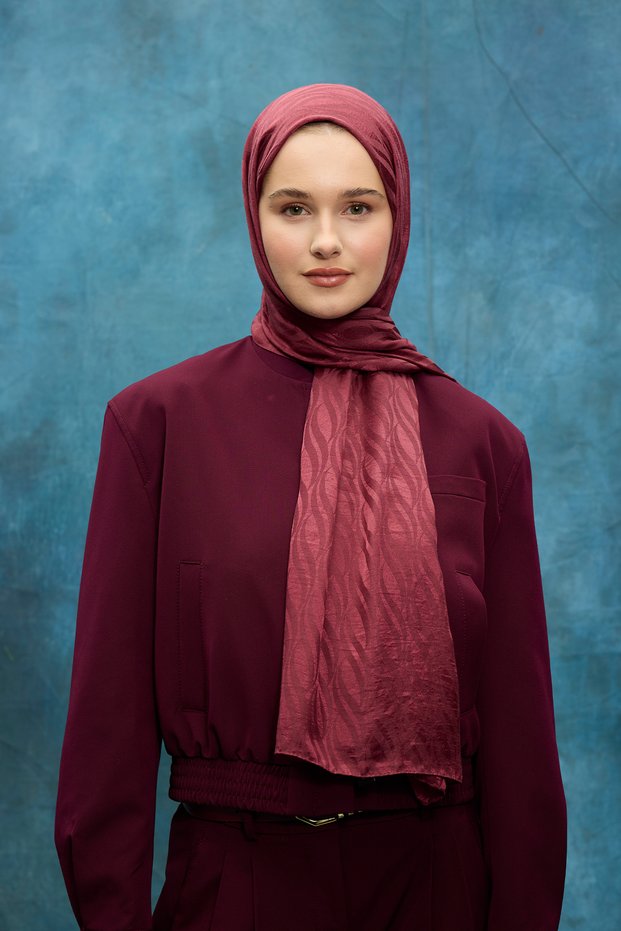 Italian Jacquard Shawl Wave Pattern - Cherry