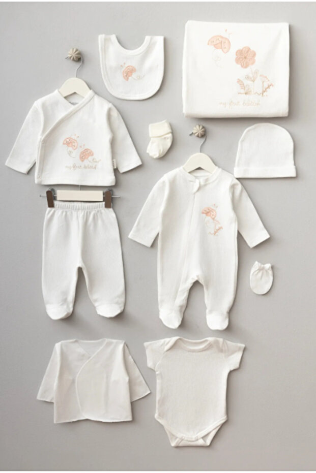 Cute Ladybug Patterned 10 Piece Hospital Discharge Set (Newborn)