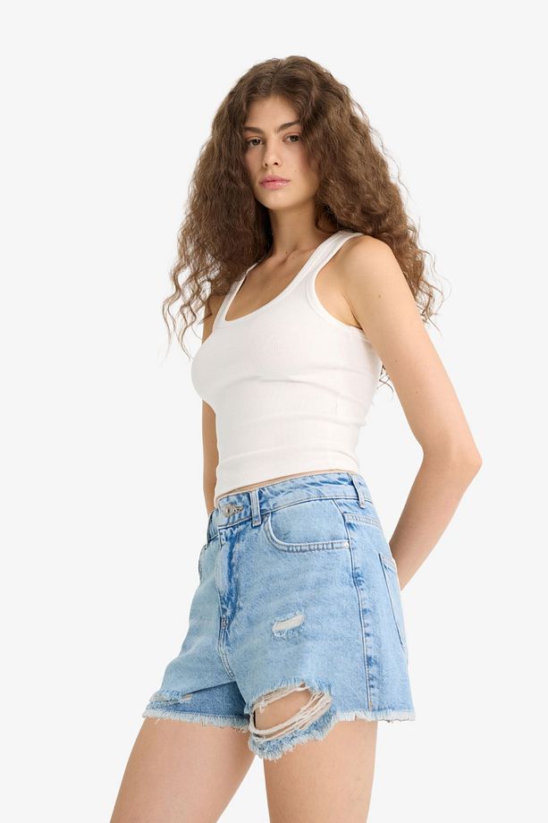Yüksek Bel Paça Ucu Kesik Jean Şort E0504AX25SM - 6