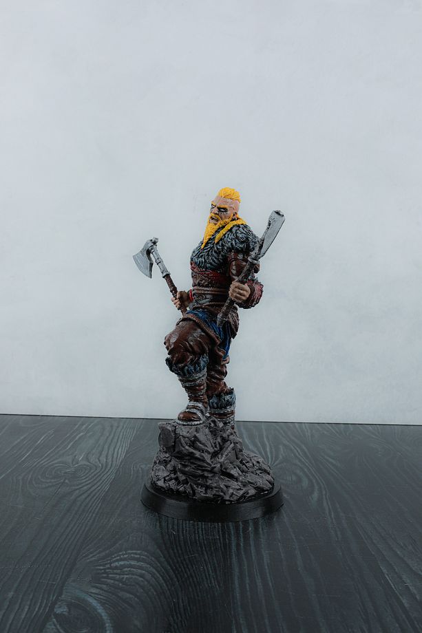 Assassin's Creed Valhalla Eivor Figür 25 cm - 3D Baskı - El Boyaması Koleksiyonluk Heykel - PLA - 6
