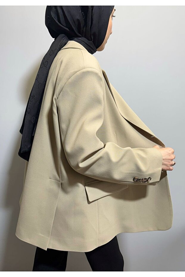 سترة بليزر مبطنة بفتحة مزدوجة كبيرة الحجم - سترة بليزر - سترة كبيرة الحجم - 5