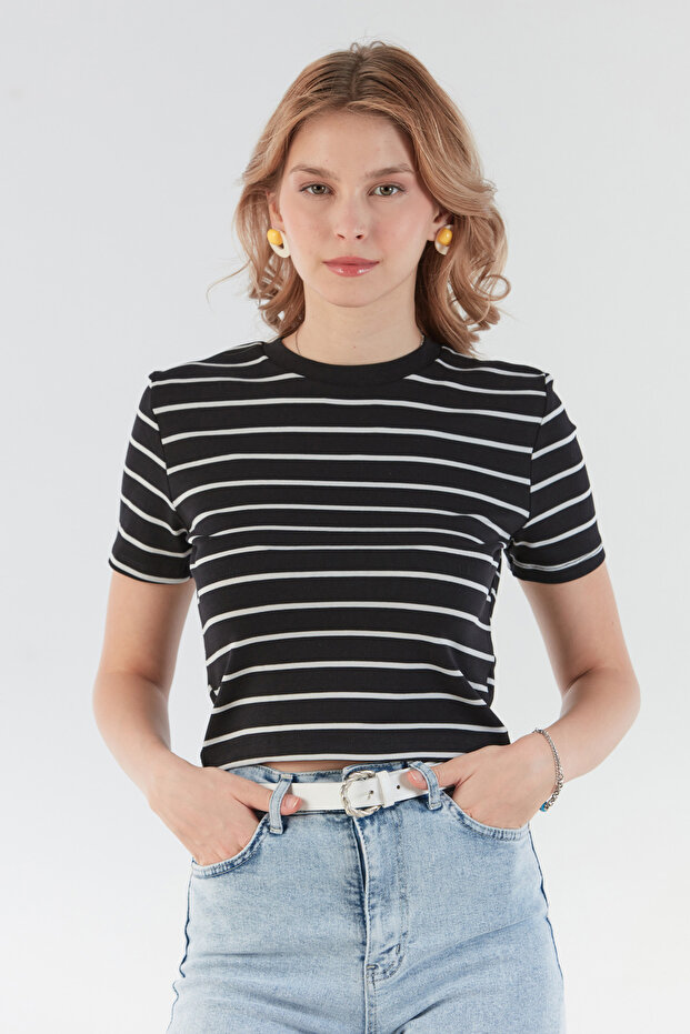 Basic Çizgili Crop Tişört - 2